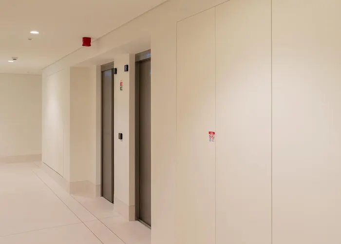 Host Wise - Seaside Bright Flat W Balcony 레카다팔메이라